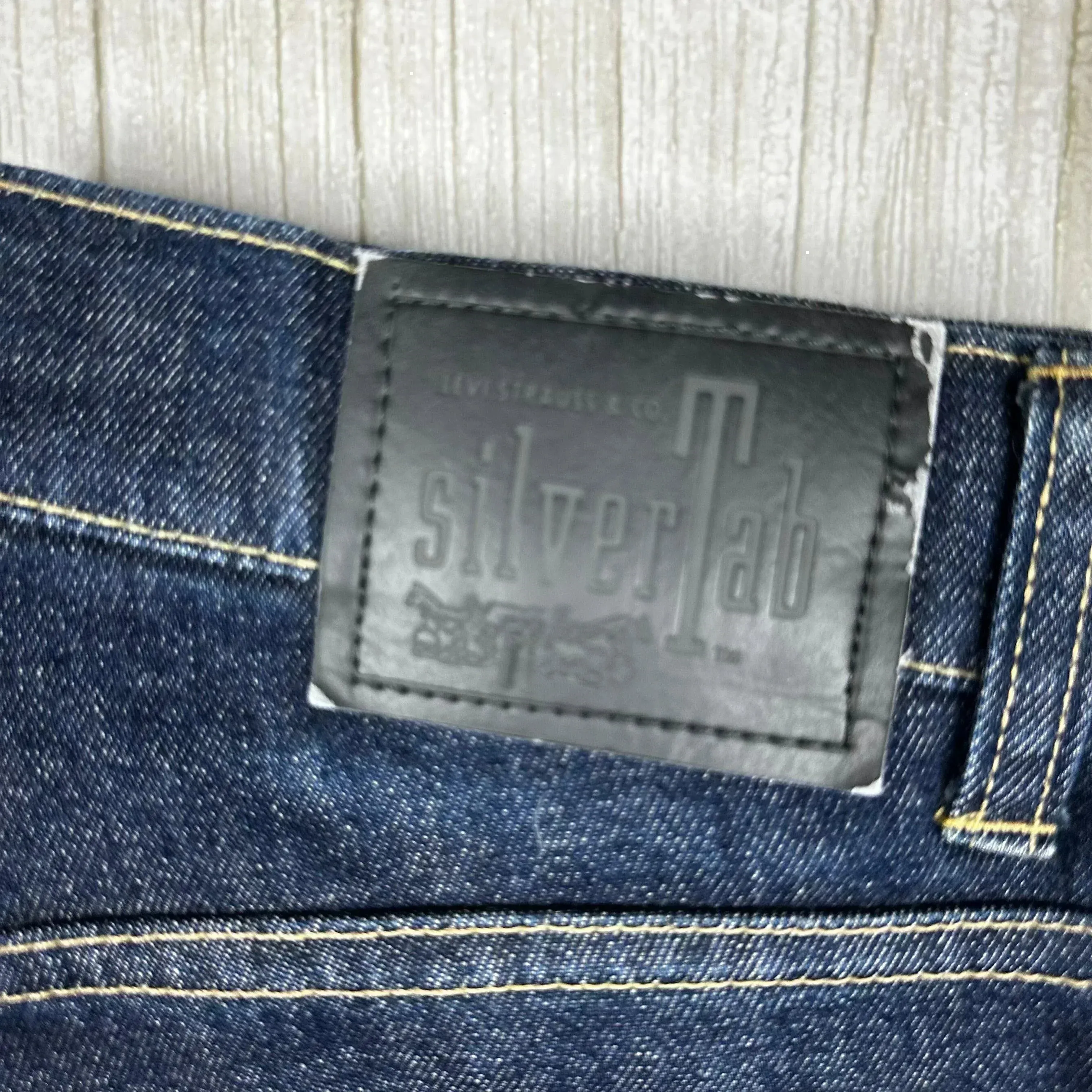 90's Vintage Levis Silver Tab Boot Cut Jeans - Size 28S